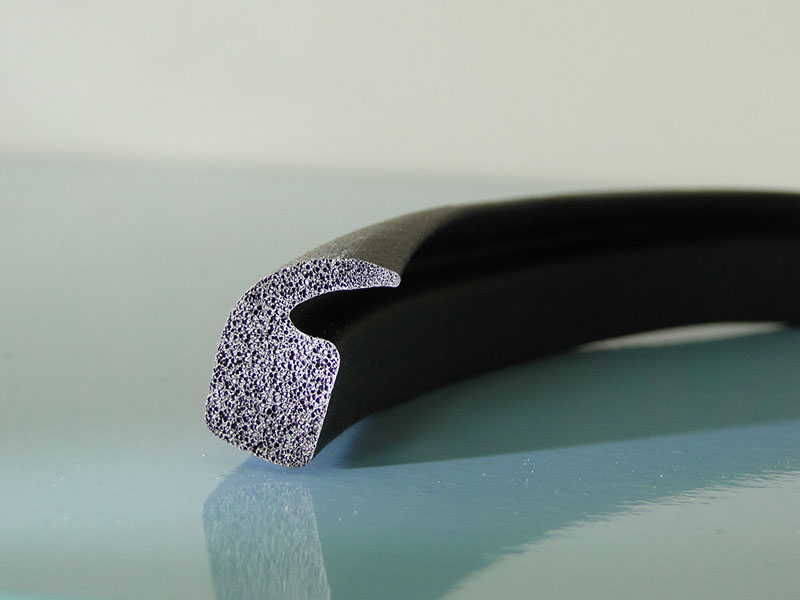 Tonea nicht selbstklebend Moosgummi Profil