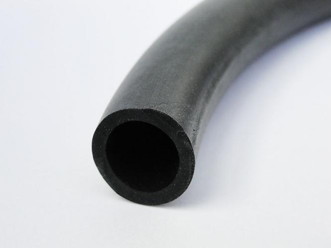 Basila Innen: 4mm, Außen: 6mm, Viton Schlauchprofil
