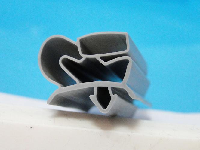 Steckmaß: 174mm X 155mm, Profil Groß C