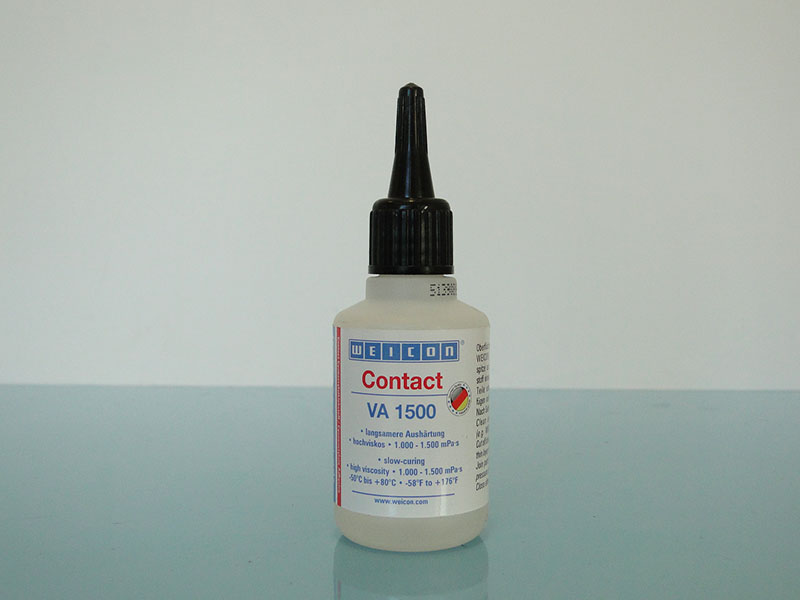 Cyanacrylatkleber transparent für saugende und offenporige Untergründe