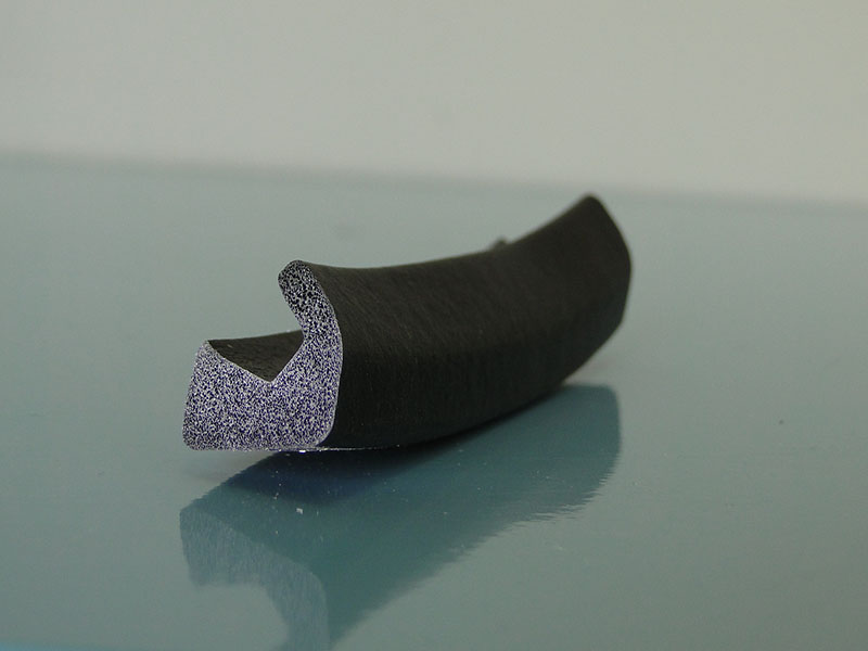 Capana nicht selbstklebend Moosgummi Profil