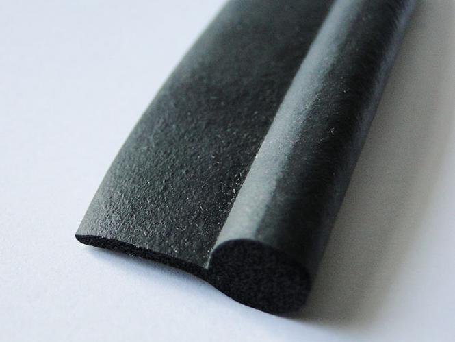 Andra Hö: 10mm, Br: 25mm, Moosgummi Fahnenprofil