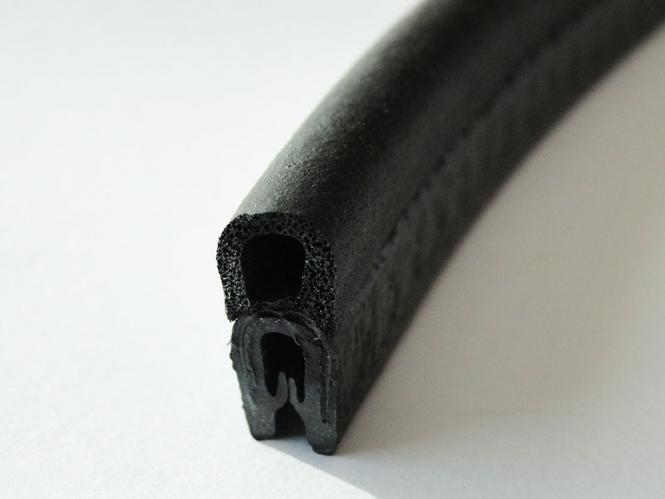 Farina Hö: 15mm, Br: 6mm, Kl: 1-2mm Kantenschutz mit Metallklemmband