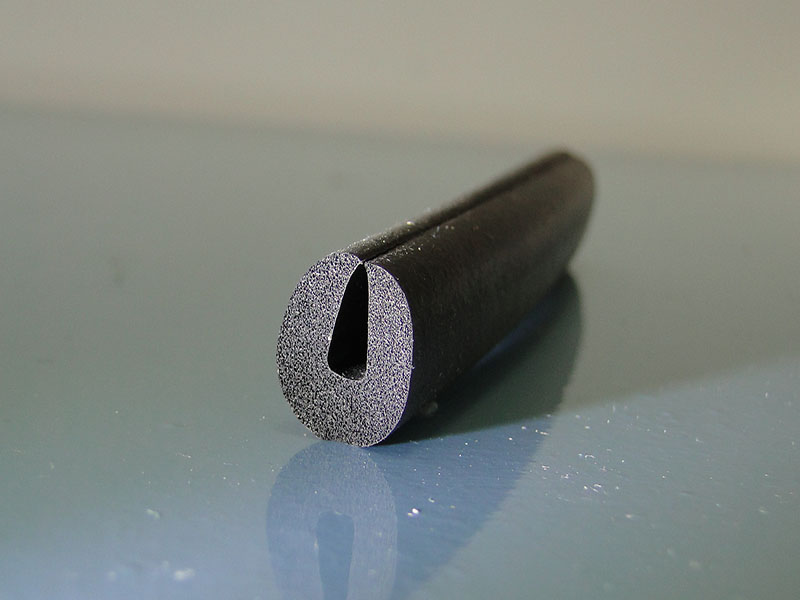 Moosgummi U- Profil Aleen Höhe: 15 x Breite: 12 mm