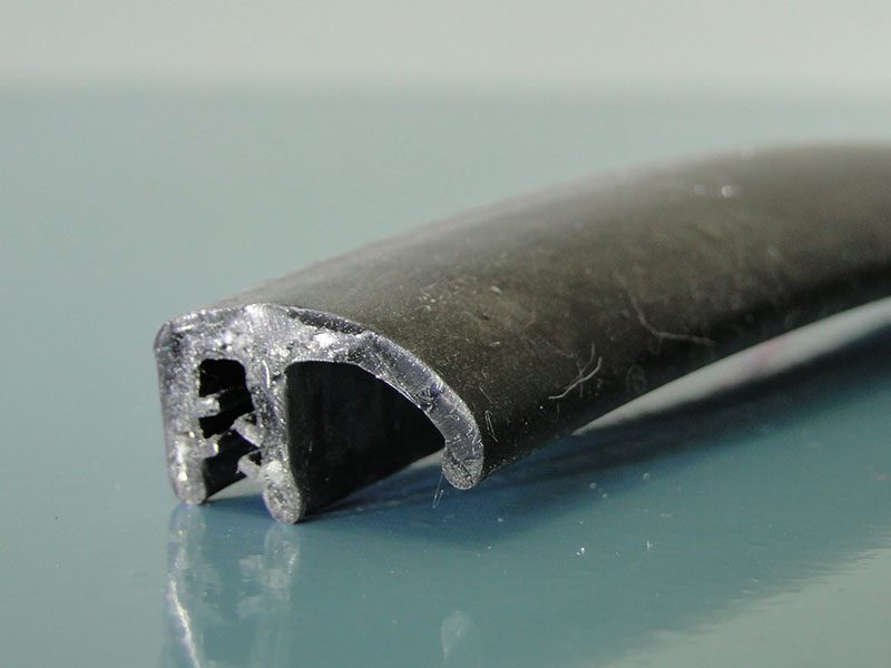 Aguilla Hö: 14mm, Br: 19mm Silikon Kantenschutz