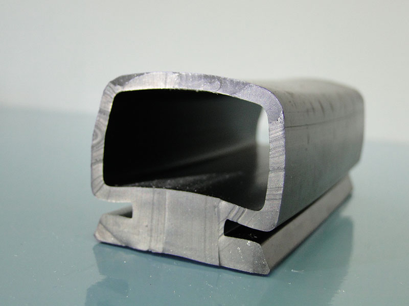 Gummi Rolltorprofil Consalvo Höhe: 35 mm, Fußbreite: 36 mm