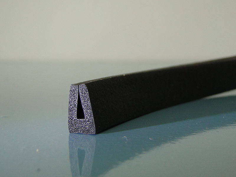 Moosgummi U- Profil Agapi Höhe: 15 x Breite: 11 mm