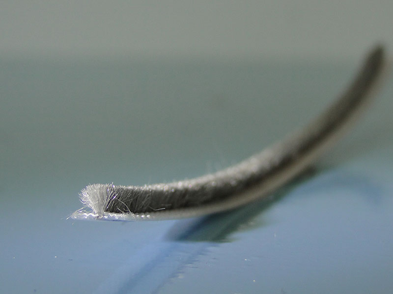 Bürstendichtung  nicht-selbstklebend 6,7 x 4mm