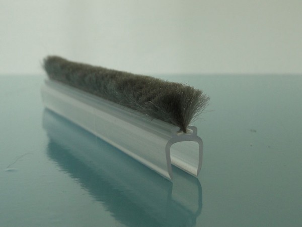Glasaufsteckbürste Marnie für gerade zulaufende Türen, 10mm Glasstärke