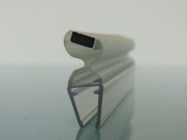 Duschkabinen Magnetdichtung Marzule für 4,8 - 5mm Glasstärke, Magnetprofil 135°